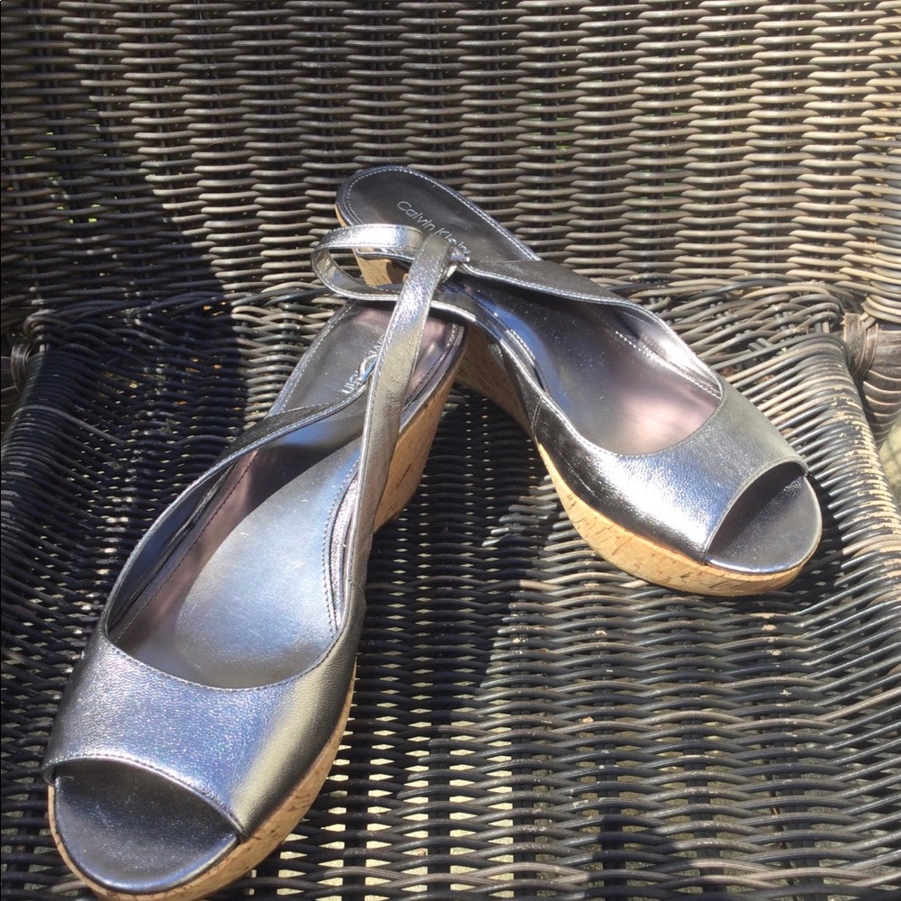 NEW Calvin Klein silver leather upper wedges!